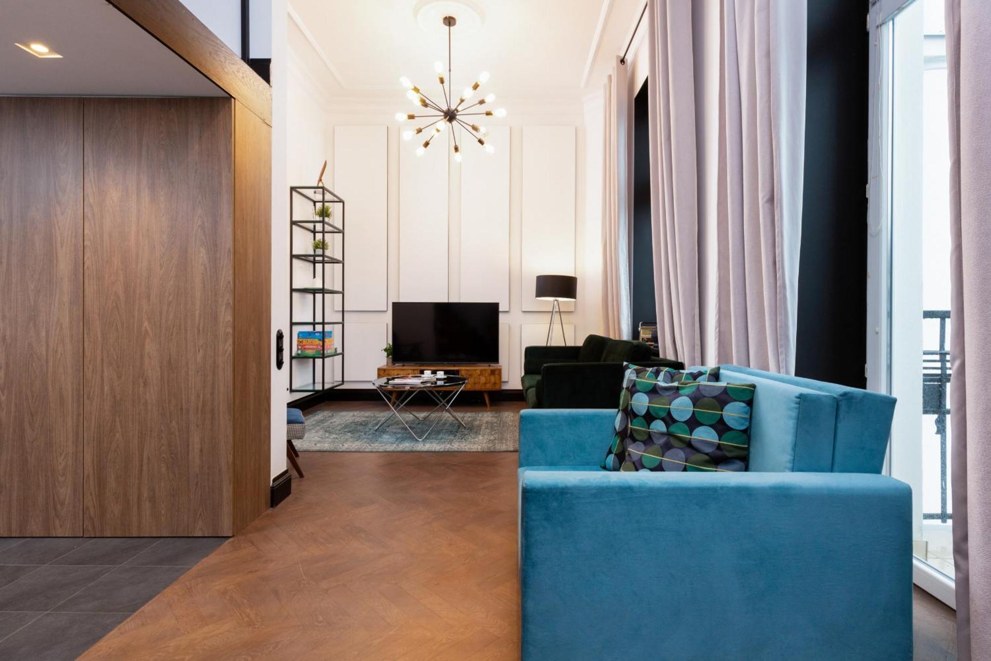 Exclusive Center By Renters *
