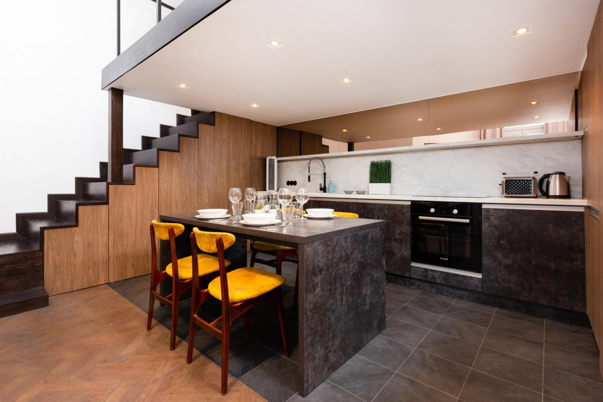 Exclusive Center By Renters